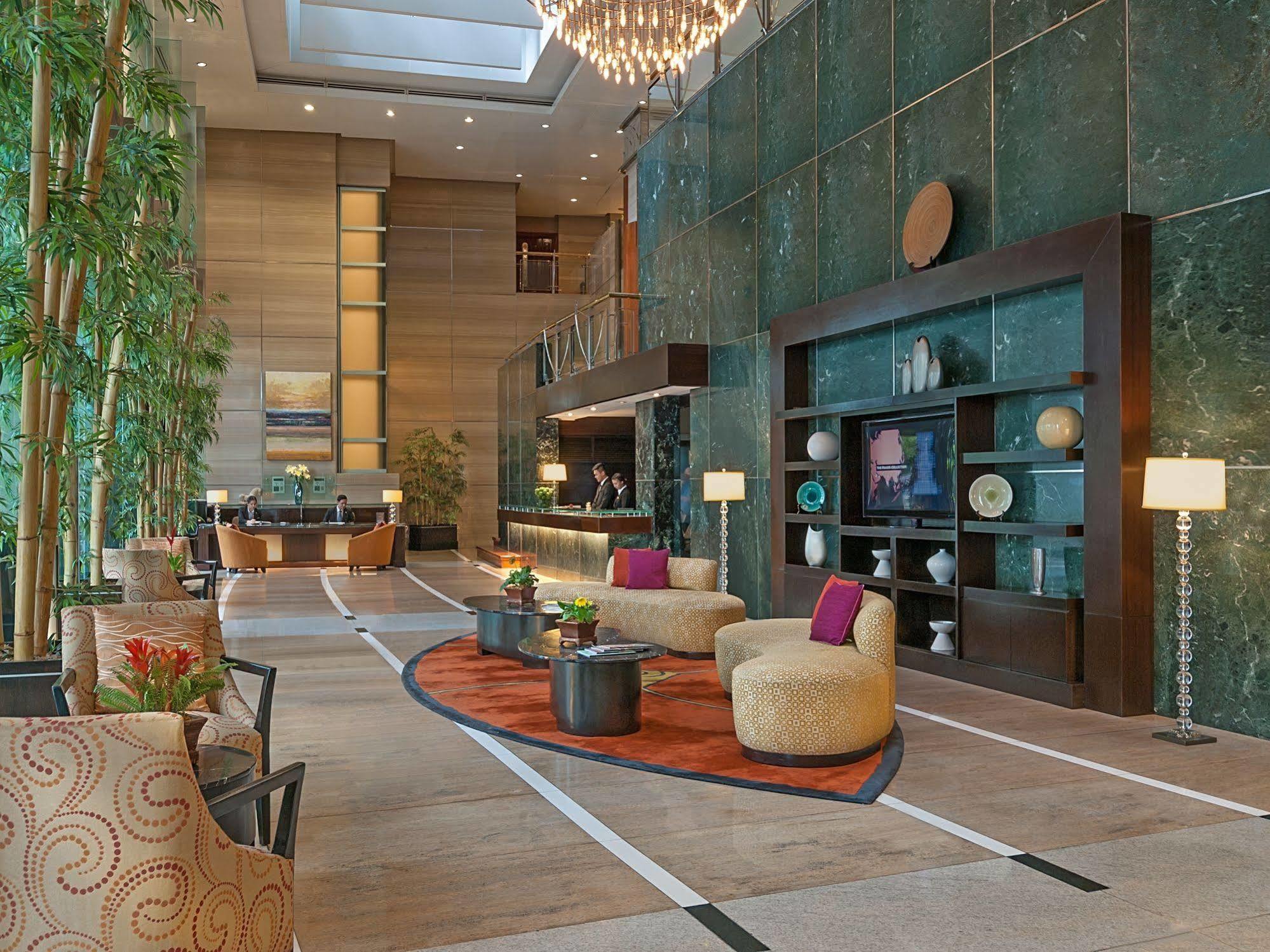 Fraser Place Manila Макати Экстерьер фото