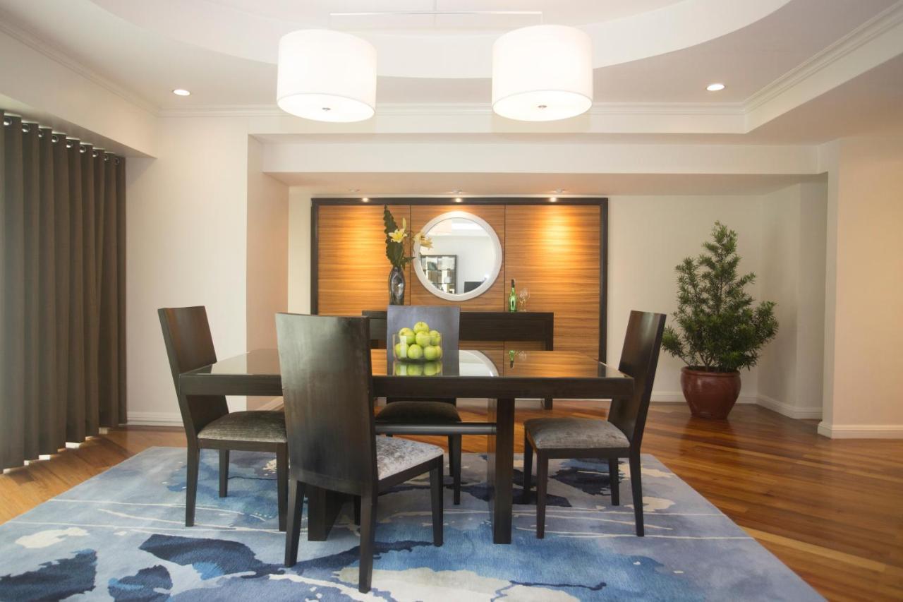 Fraser Place Manila Макати Экстерьер фото